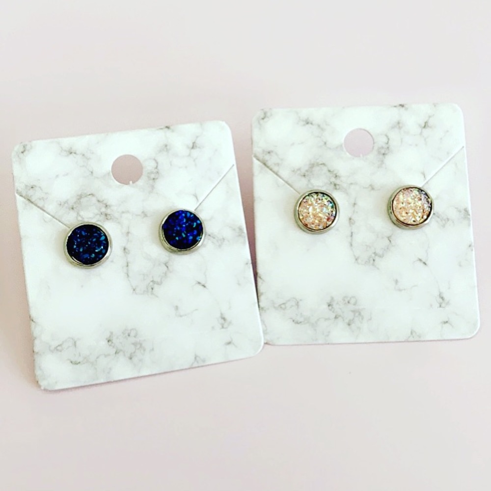 Ear studs - Picture 5 of 7